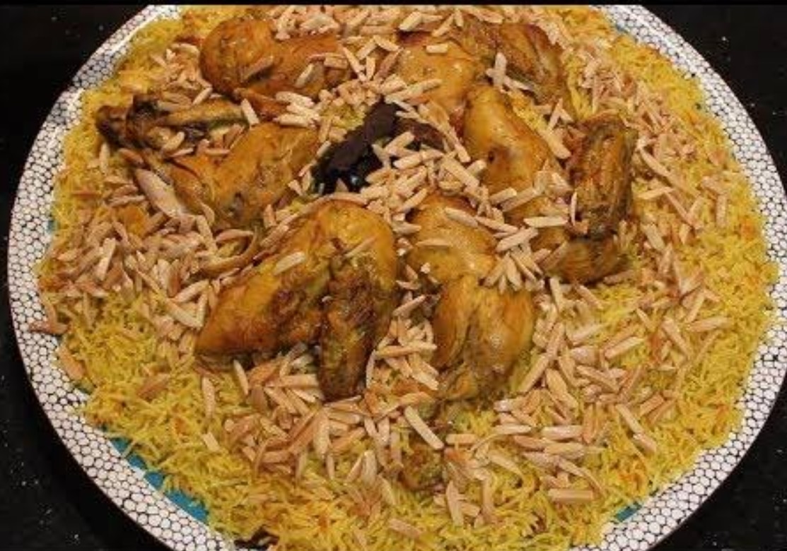 من المطبخ السعودي" طريقة عمل أرز بخاري بالدجاج خطوة بخطوة بأقل مجهود - بوابة النيل الإخباري